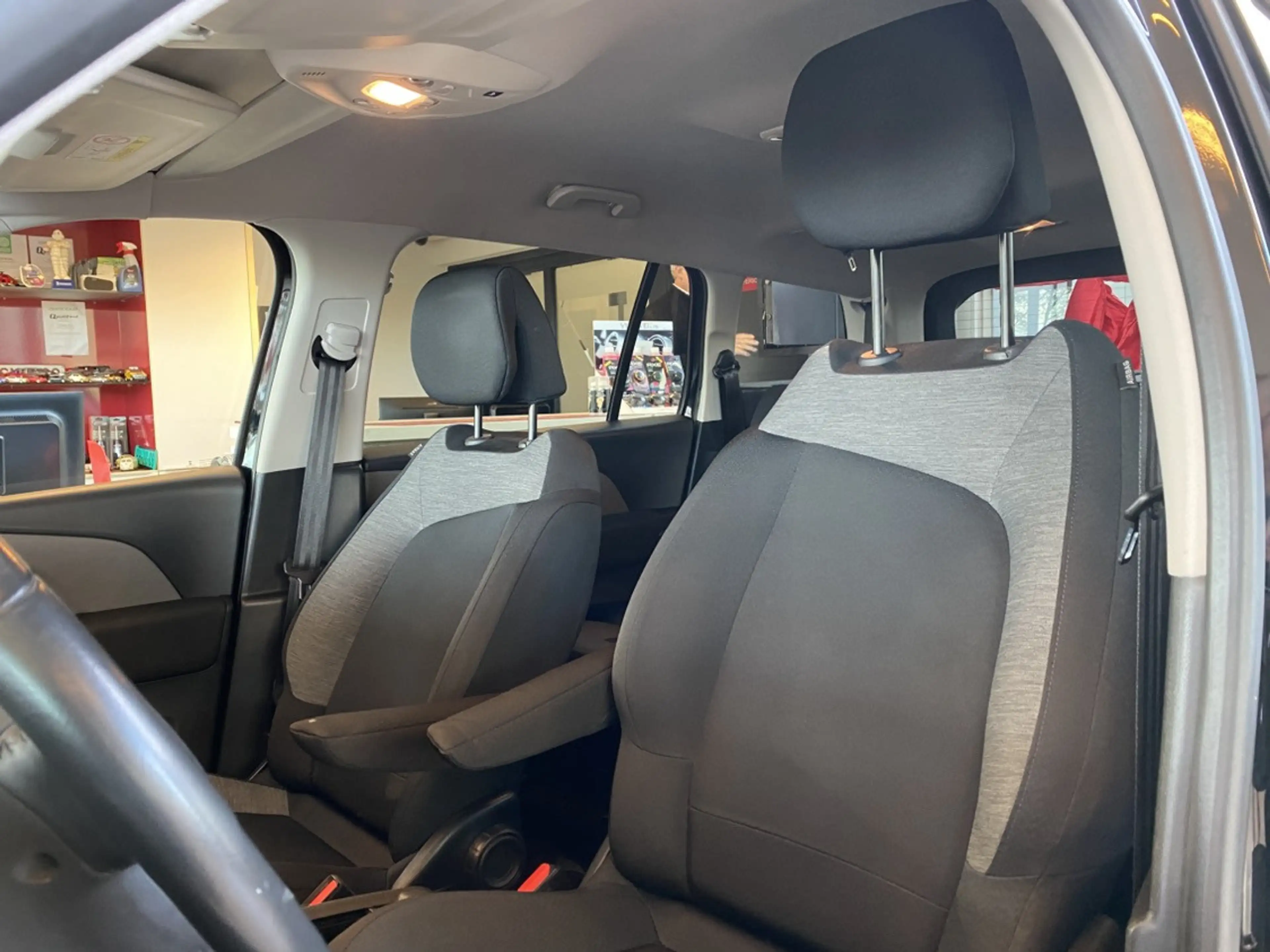 Citroen Grand C4 SpaceTourer 1.2 PureTech Business,7 Zitter,Panoramische Voorru — photo 19