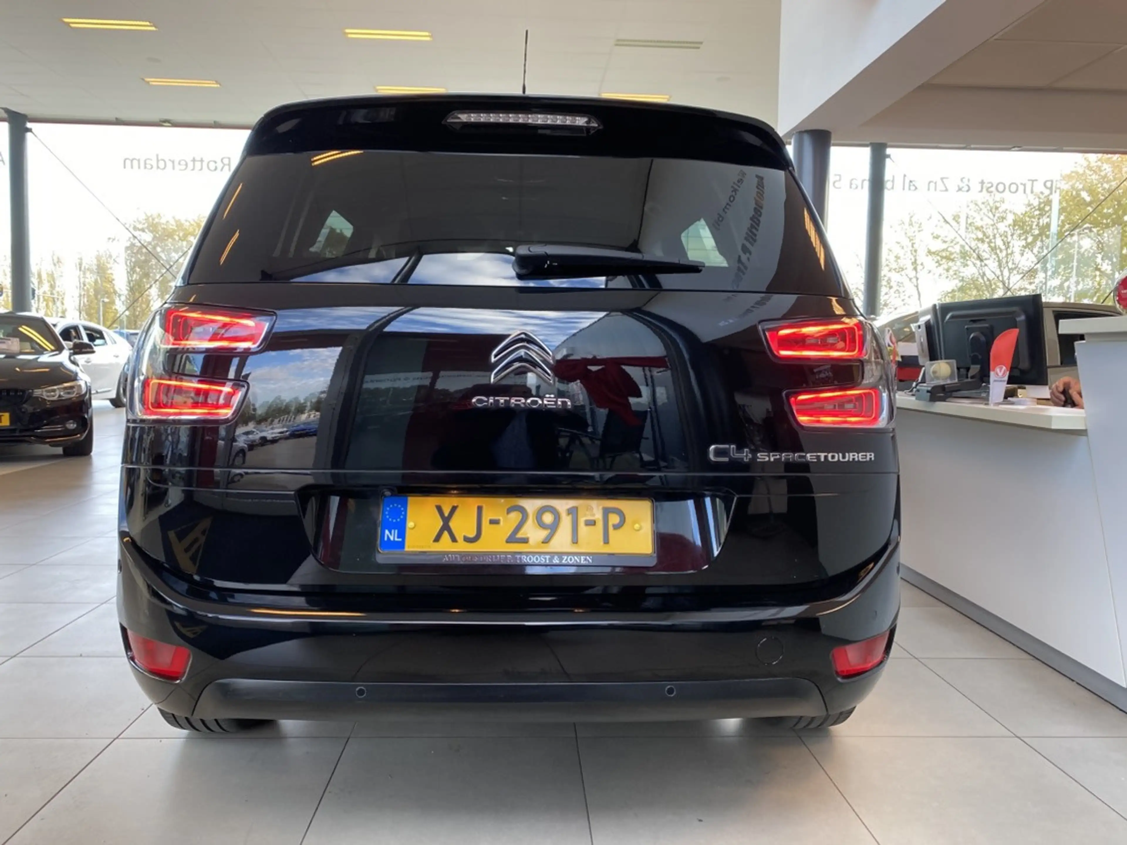 Citroen Grand C4 SpaceTourer 1.2 PureTech Business,7 Zitter,Panoramische Voorru — photo 9
