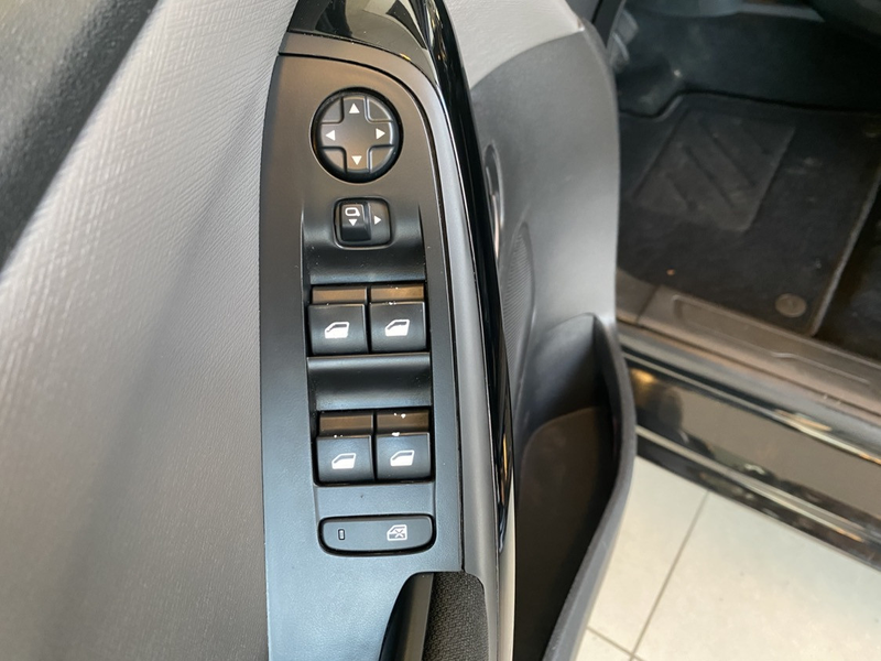 Citroen Grand C4 SpaceTourer 1.2 PureTech Business,7 Zitter,Panoramische Voorru — photo 29