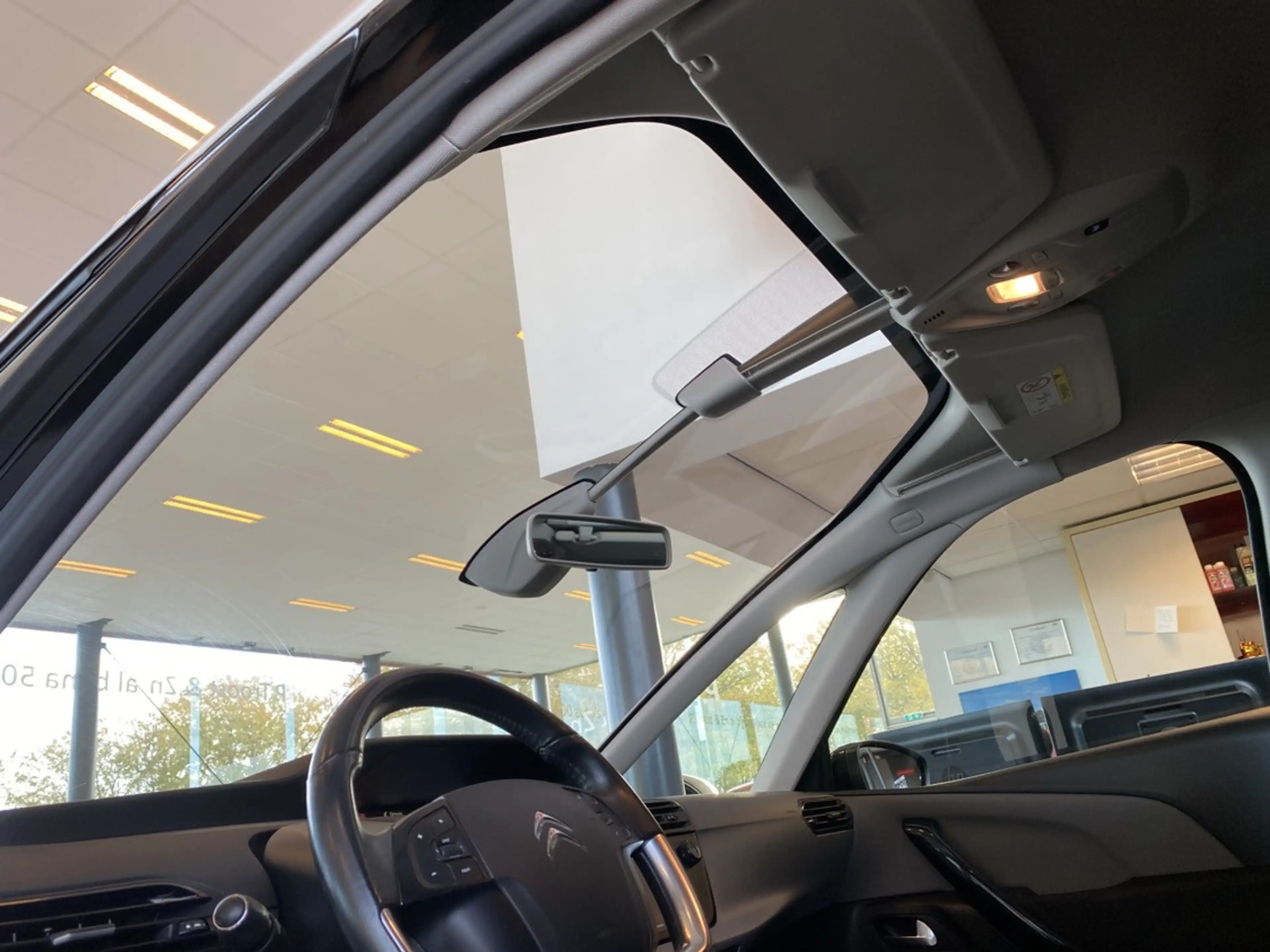 Citroen Grand C4 SpaceTourer 1.2 PureTech Business,7 Zitter,Panoramische Voorru — photo 3