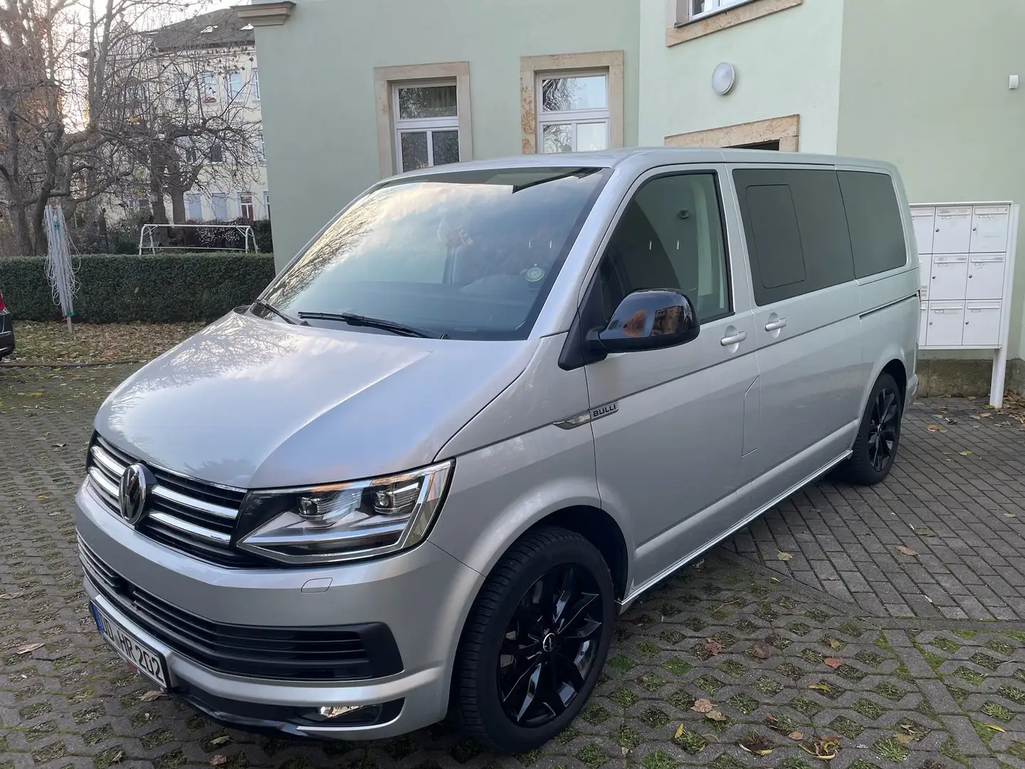 Volkswagen T6 Multivan Sportpaket Zilver - 1
