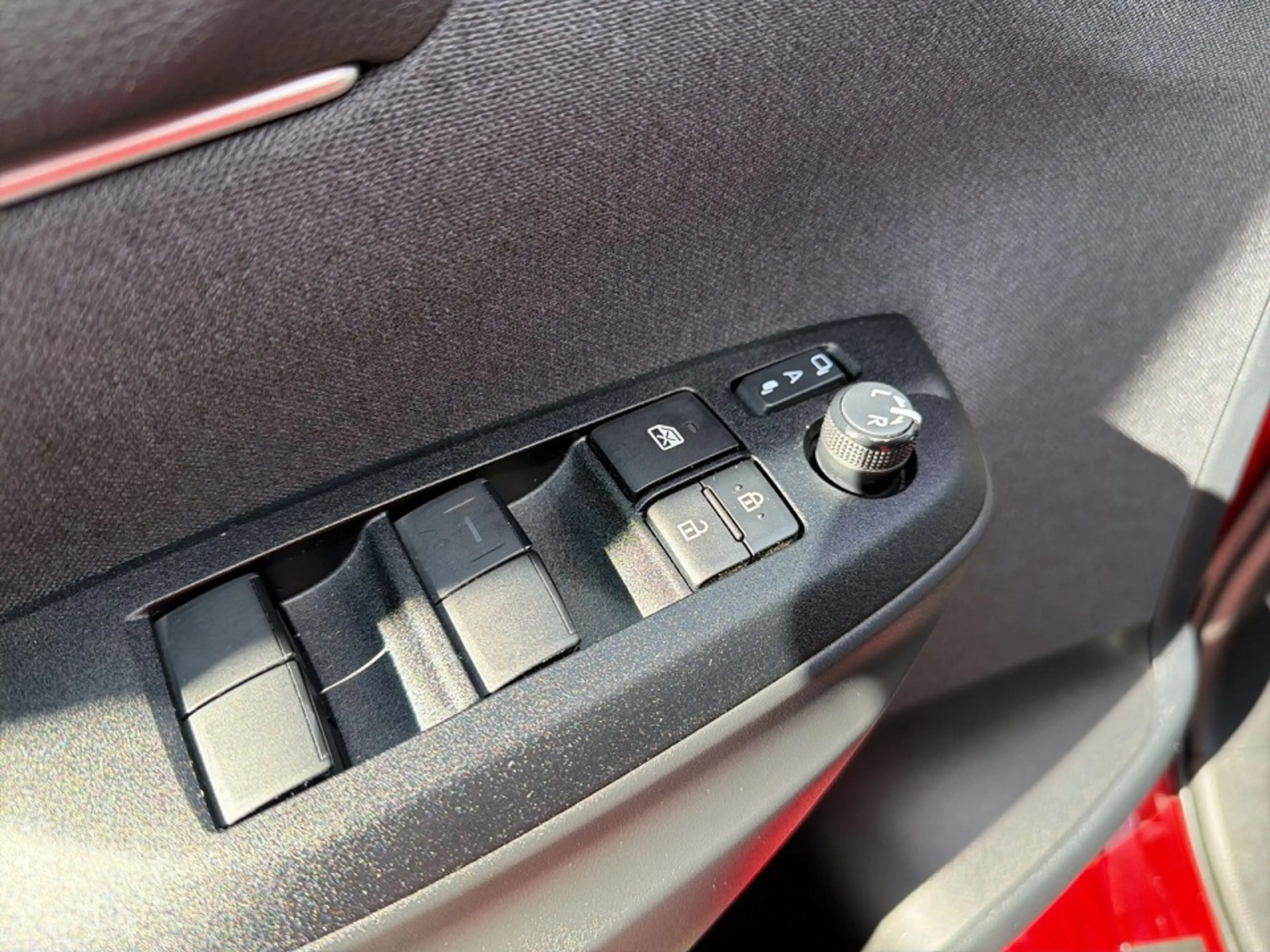 Mazda 2 Hybrid 1.5 Exclusive-Line *Klimaautomatik*Sitzheiz — photo 13