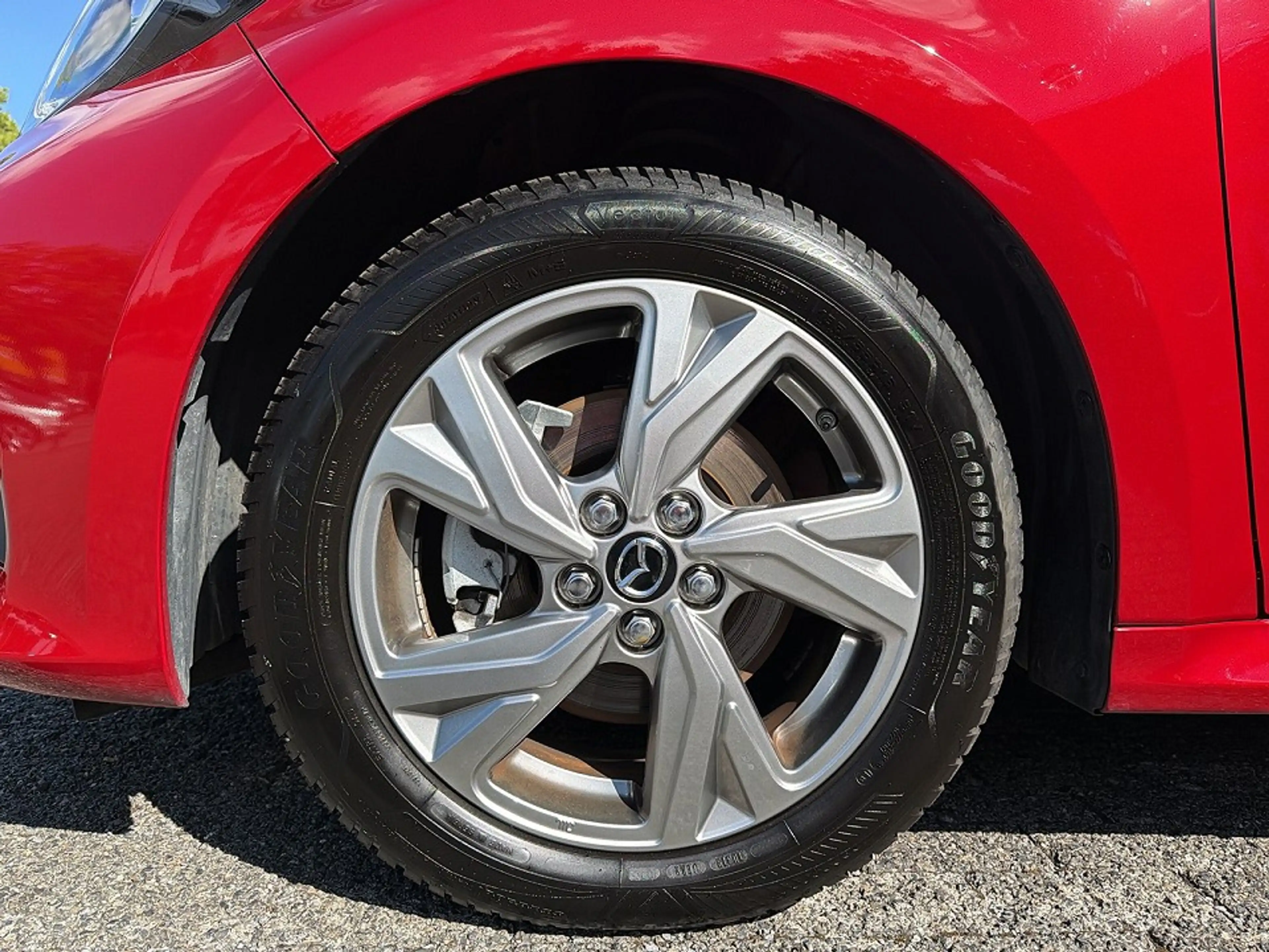 Mazda 2 Hybrid 1.5 Exclusive-Line *Klimaautomatik*Sitzheiz — photo 5