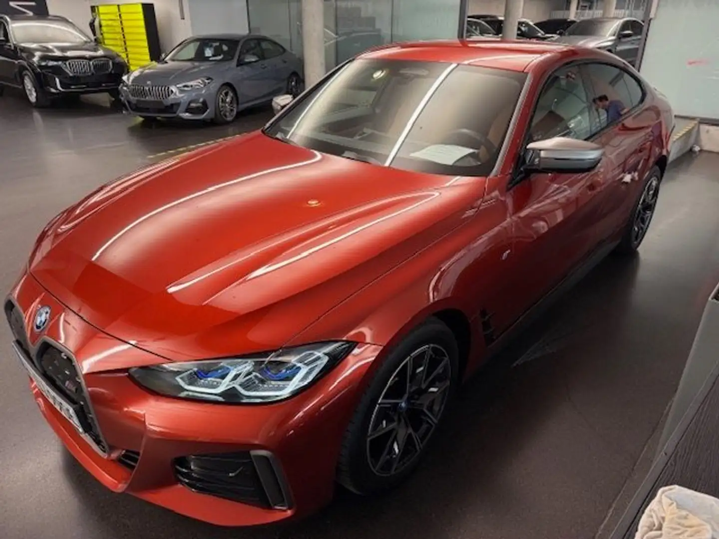BMW i4 i4 M50 Gran Coupe Orange - 1