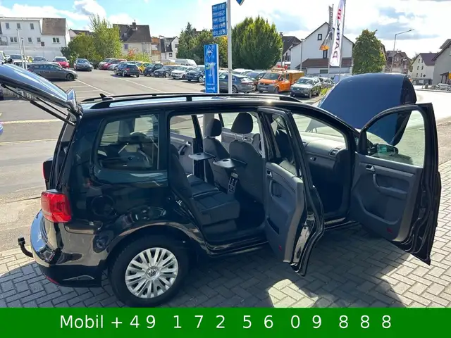Volkswagen Touran view 8