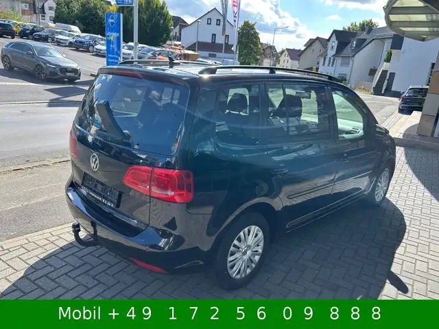 Volkswagen Touran view 6