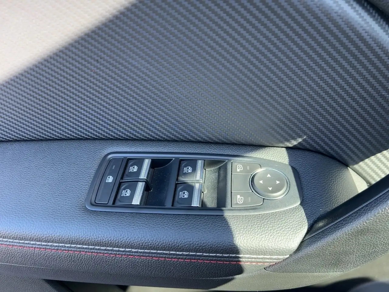 Renault Captur R.S. LINE TCe 160 EDC Apple CarPlay SHZ PDC 16