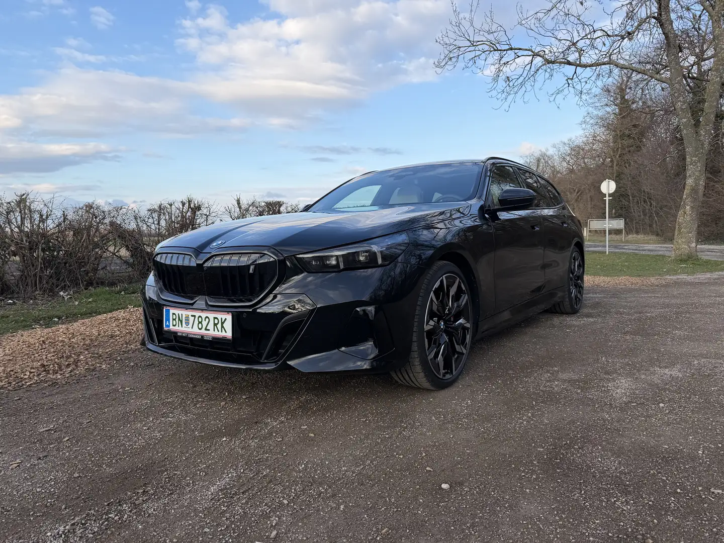 BMW i5 xDrive40 Touring M Sport Pro - 1