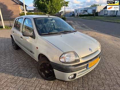 Renault Clio 1.4 RN 5 DEURS, WEINIG KM, NEW APK
