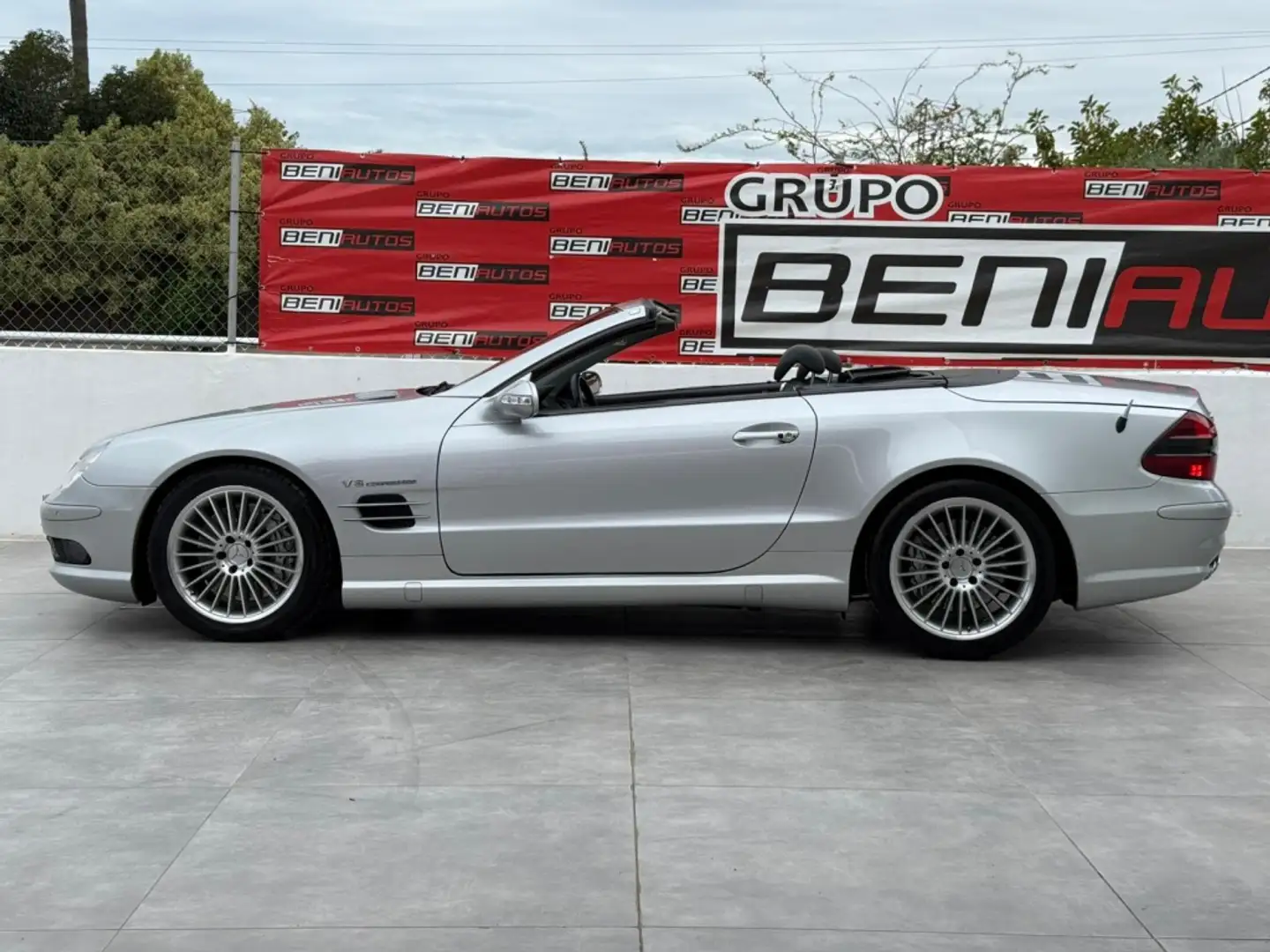 Mercedes-Benz SL 55 AMG Aut. Gris - 2
