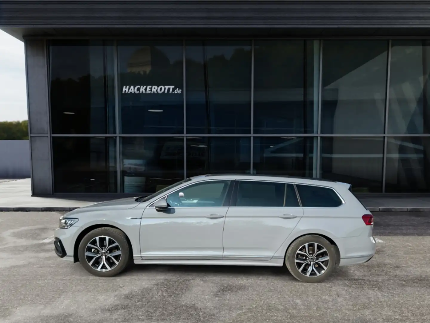 Volkswagen Passat Business 2.0 TDI R-Line AHK Pano Navi App-Connect Grau - 2