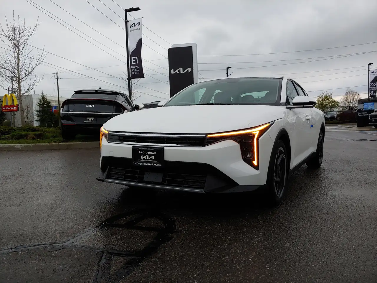 Kia K4 снимка Kia K4