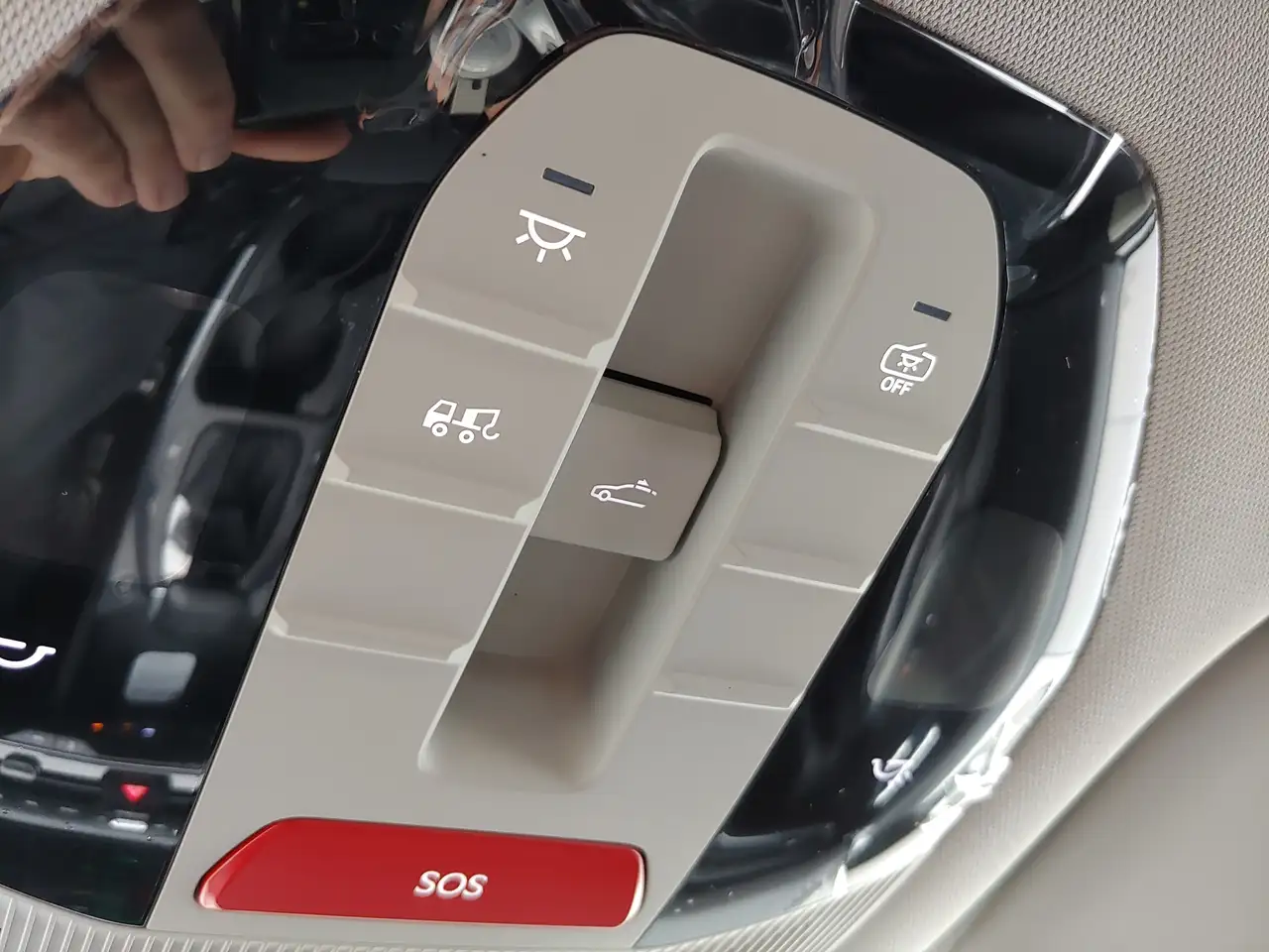 Kia K4 снимка Kia K4