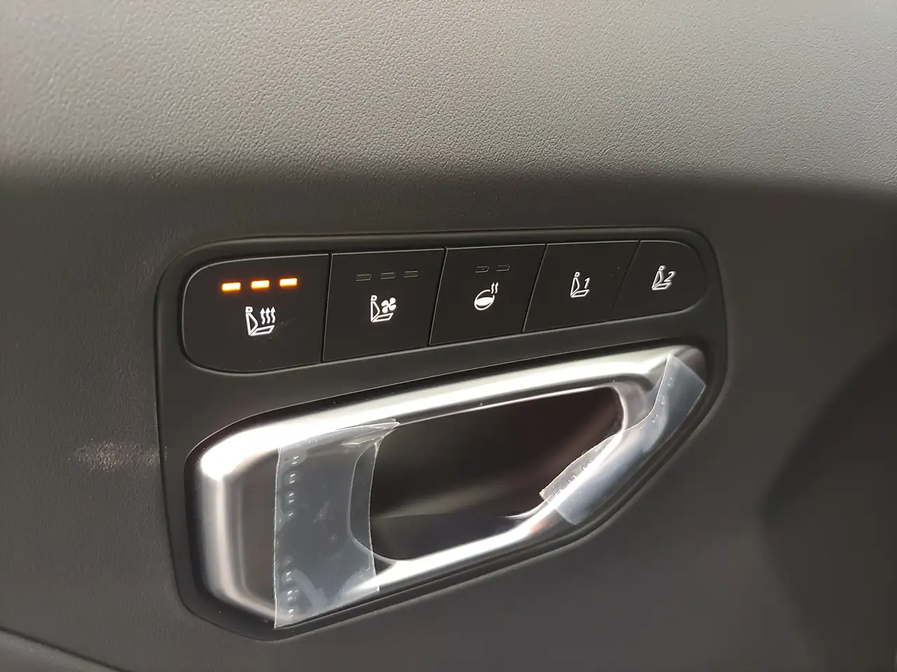 Kia K4 снимка Kia K4