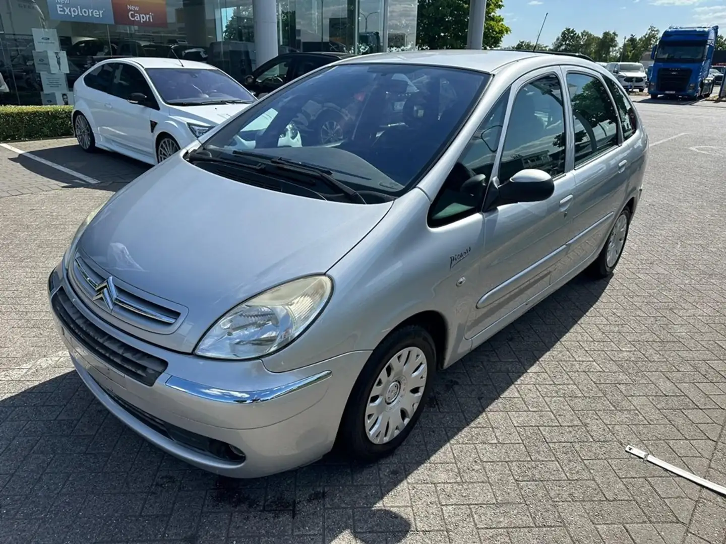 Citroen Xsara Picasso Grau - 1