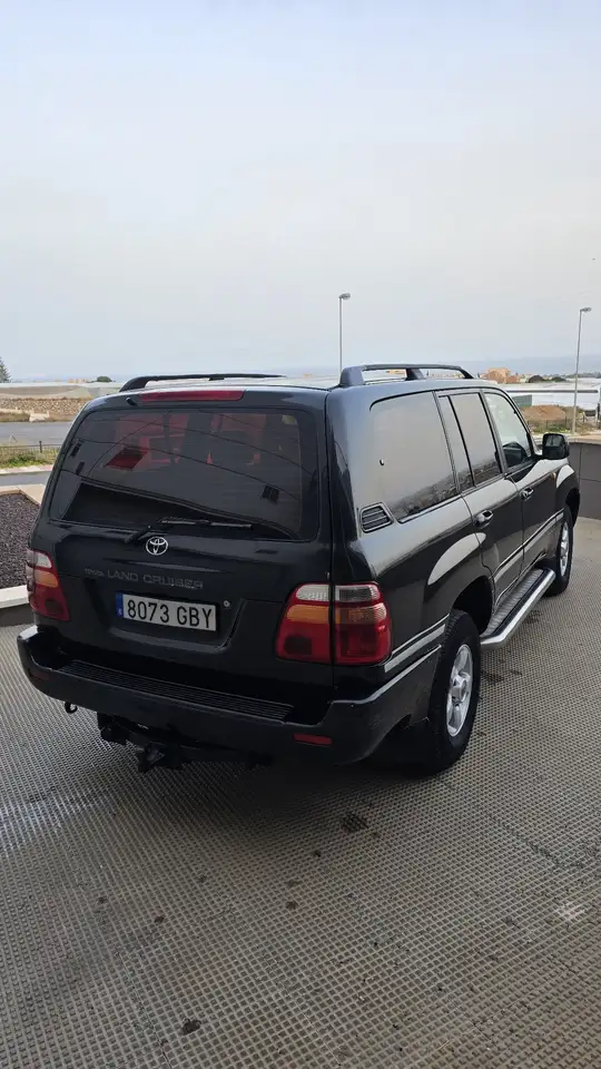 Toyota Land Cruiser HDJ 100 Station Wagon, foto 4