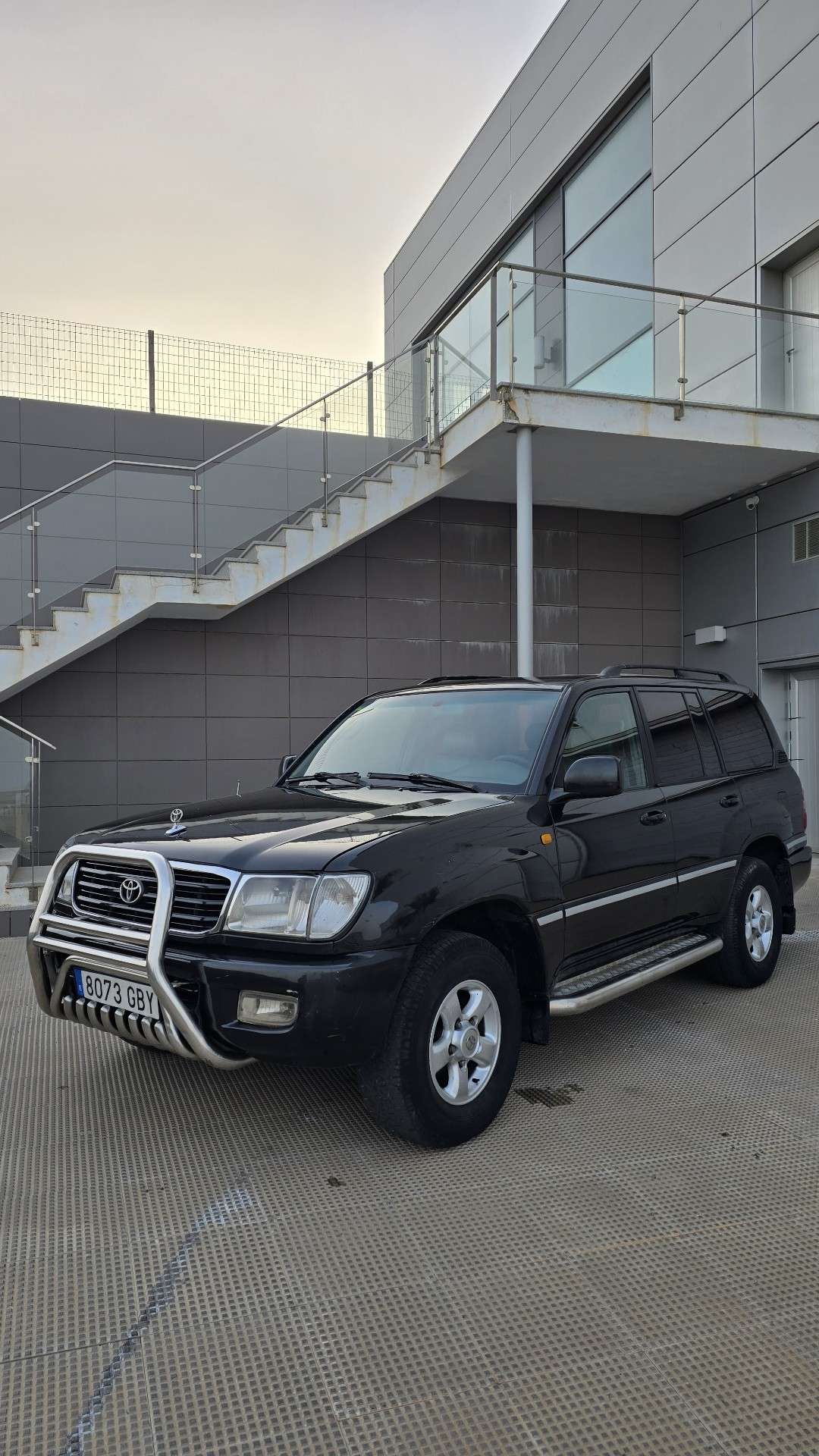 Toyota Land Cruiser HDJ 100 Station Wagon - foto 1