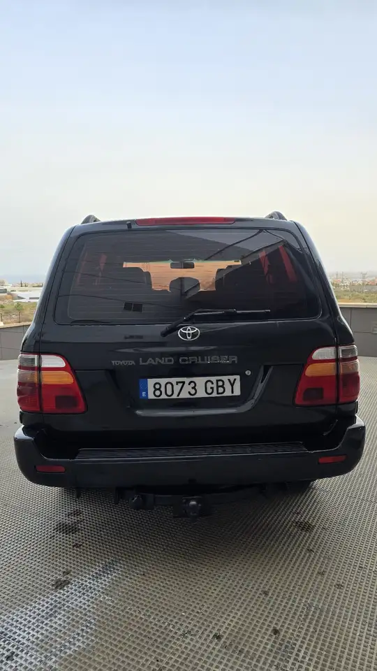 Toyota Land Cruiser HDJ 100 Station Wagon, foto 5