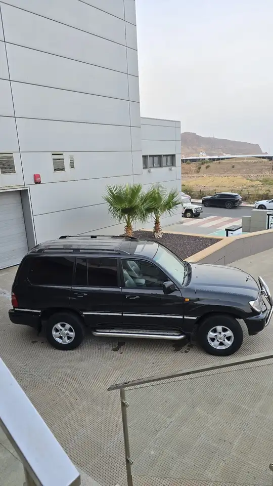 Toyota Land Cruiser HDJ 100 Station Wagon, foto 7