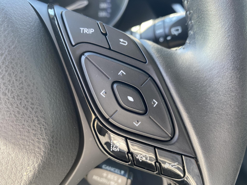 Toyota C-HR 1.8 Hybrid Active — photo 6
