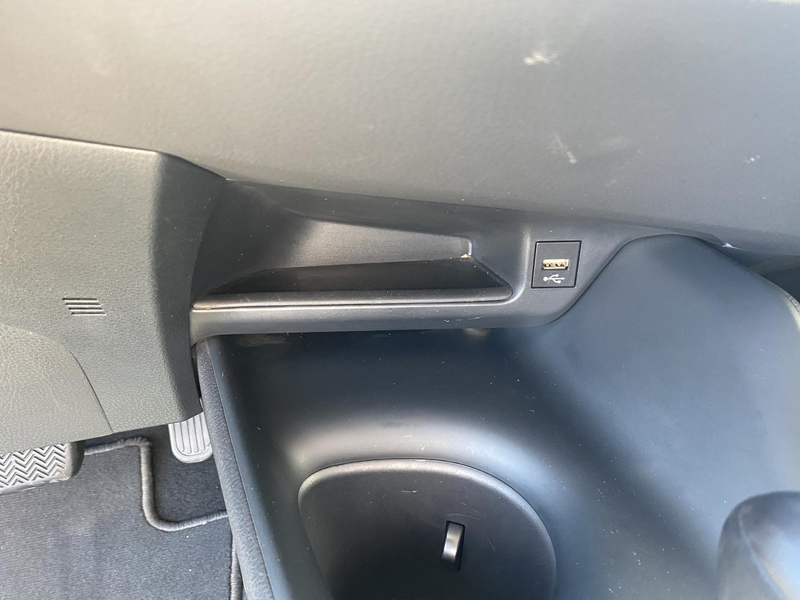 Toyota C-HR 1.8 Hybrid Active — photo 14