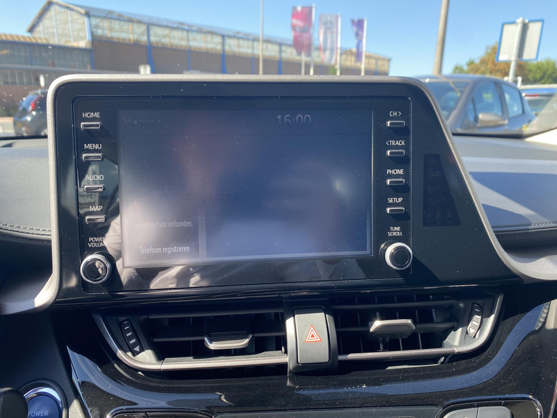 Toyota C-HR 1.8 Hybrid Active — photo 13