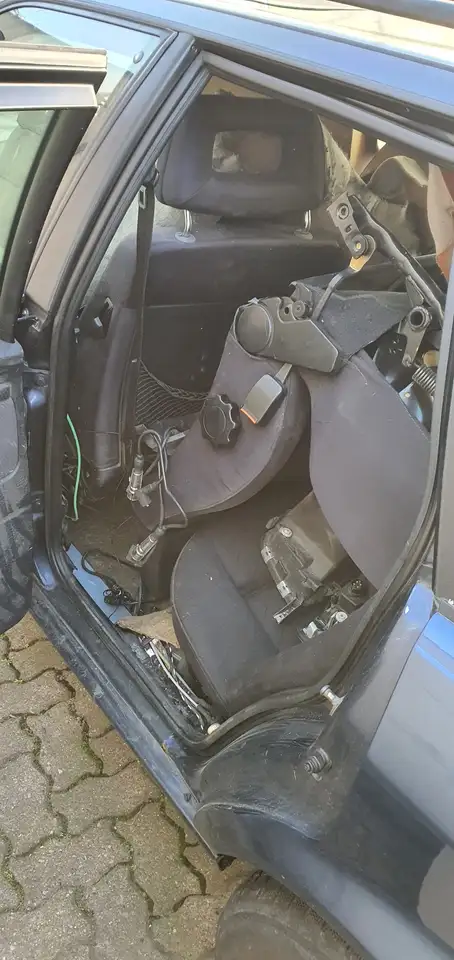 Audi 80 Avant quattro, foto 12