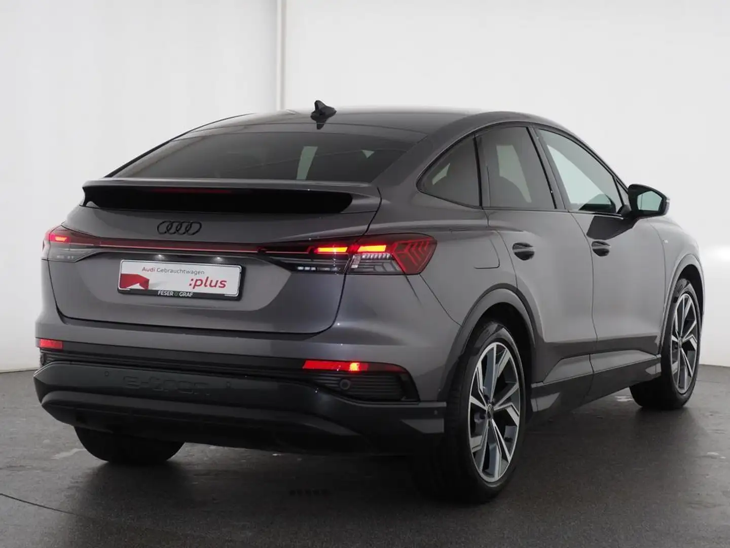 Audi Q4 e-tron 35 e-tron Sportback Head Up/ Navi Plus/ Rückfahrka Grau - 2