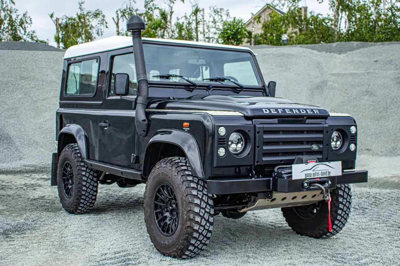 Land Rover Defender 90 2.2 TD4 4X4 / 1 EIGENAAR / HISTORIEK / LICHTE VRACHT / TREKHAAK 3,5T / SNORKEL / WINCH / LED KOPLAMPEN — foto 7