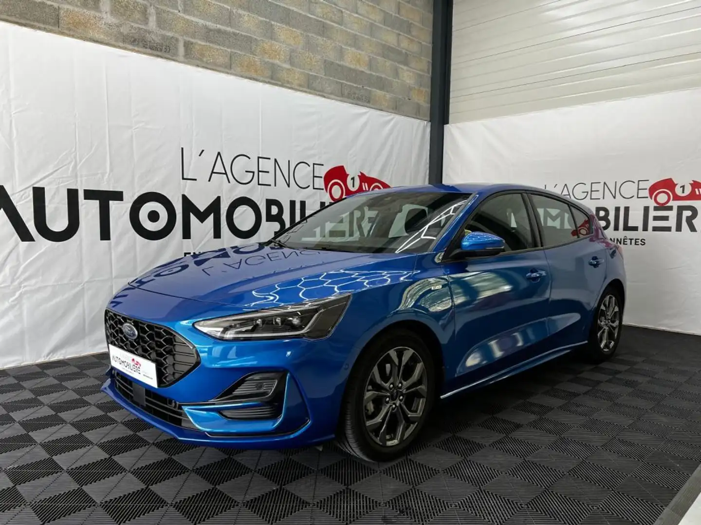 Ford Focus 1.0 EcoBoost mHEV ST-Line Bleu - 2