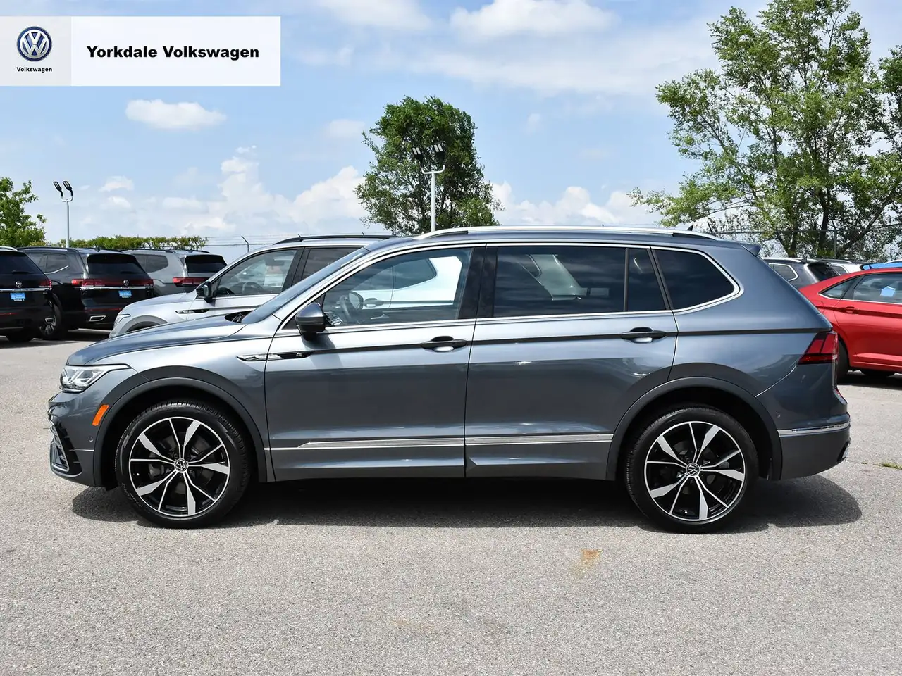 Volkswagen Tiguan снимка Volkswagen Tiguan