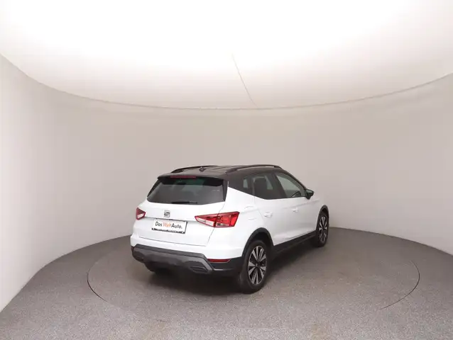 Seat Arona view 4