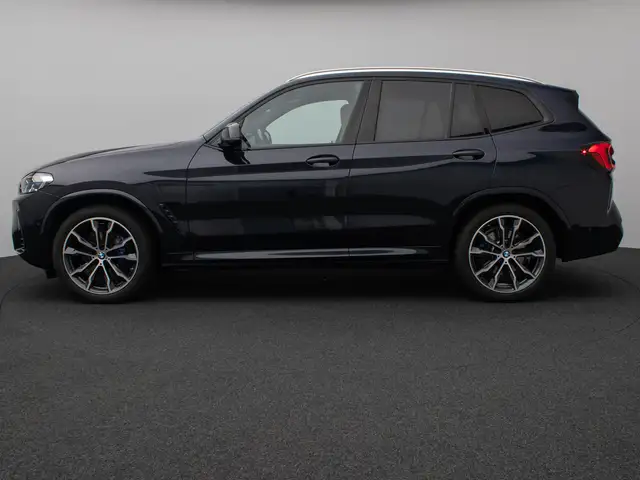 BMW X3 M view 11