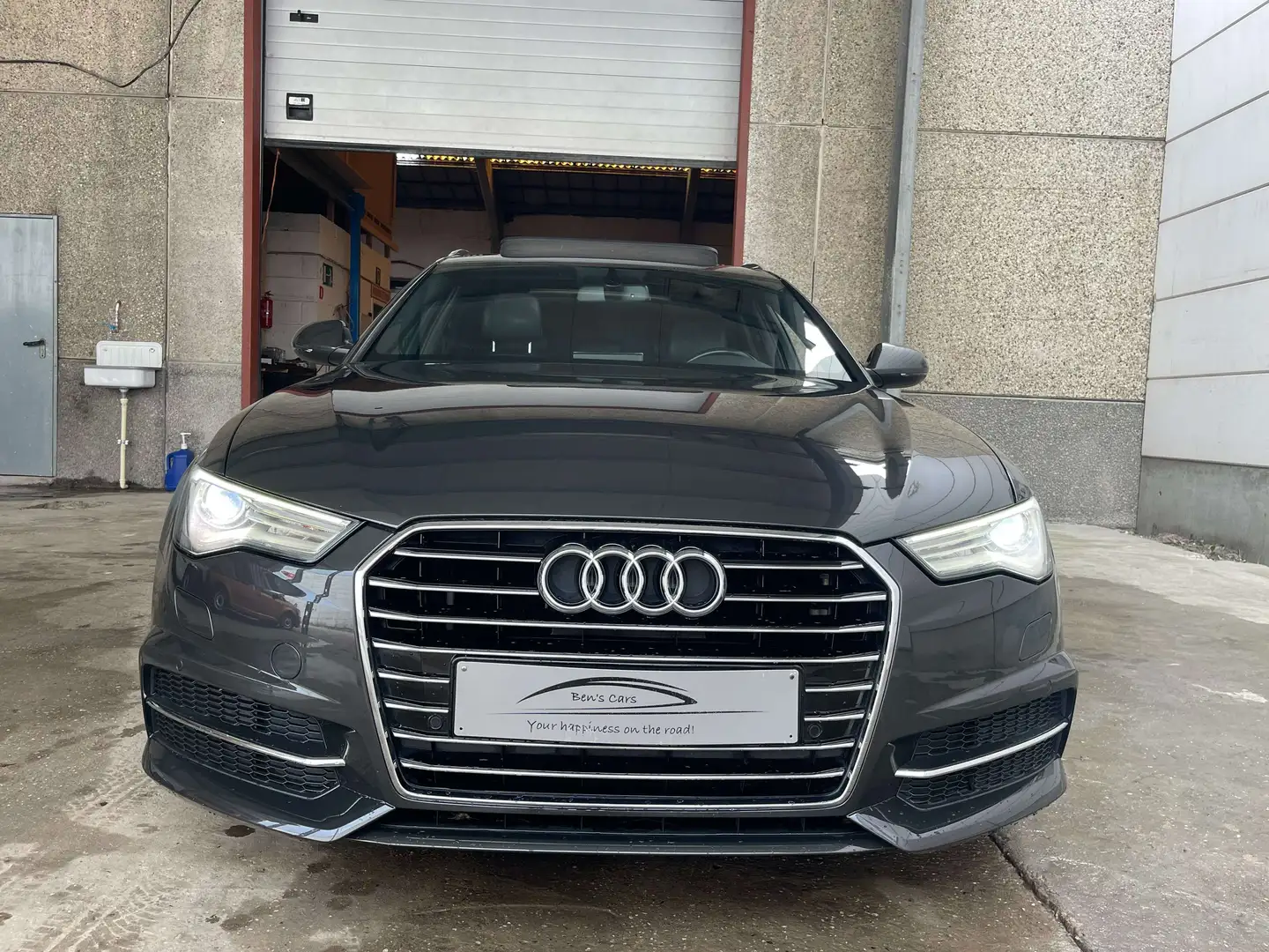 Audi A6 2.0TDI Avant S-Line Ultra S-tronic PanoramischeDak Gris - 2