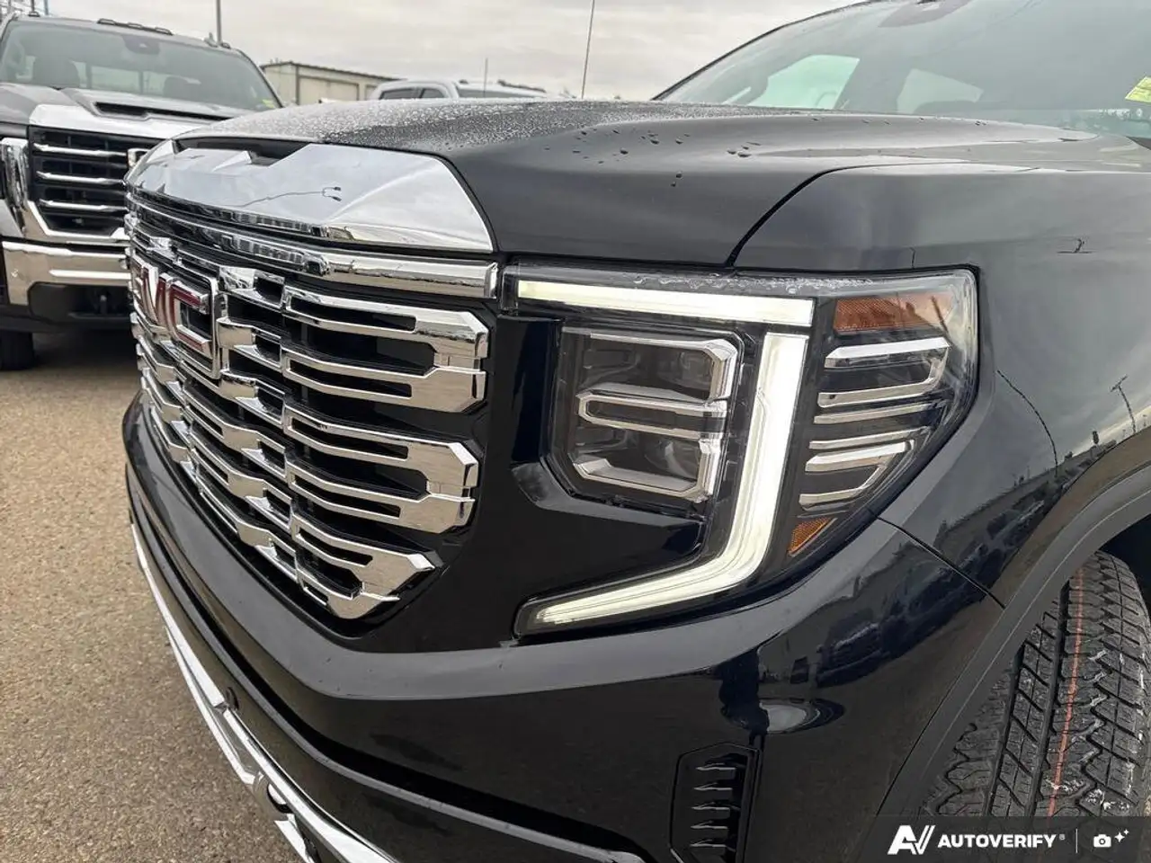 GMC Sierra 1500 снимка GMC Sierra 1500
