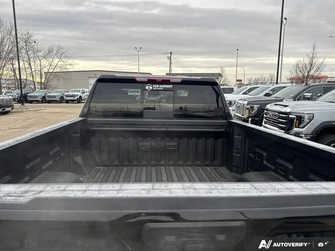 GMC Sierra 1500 снимка GMC Sierra 1500