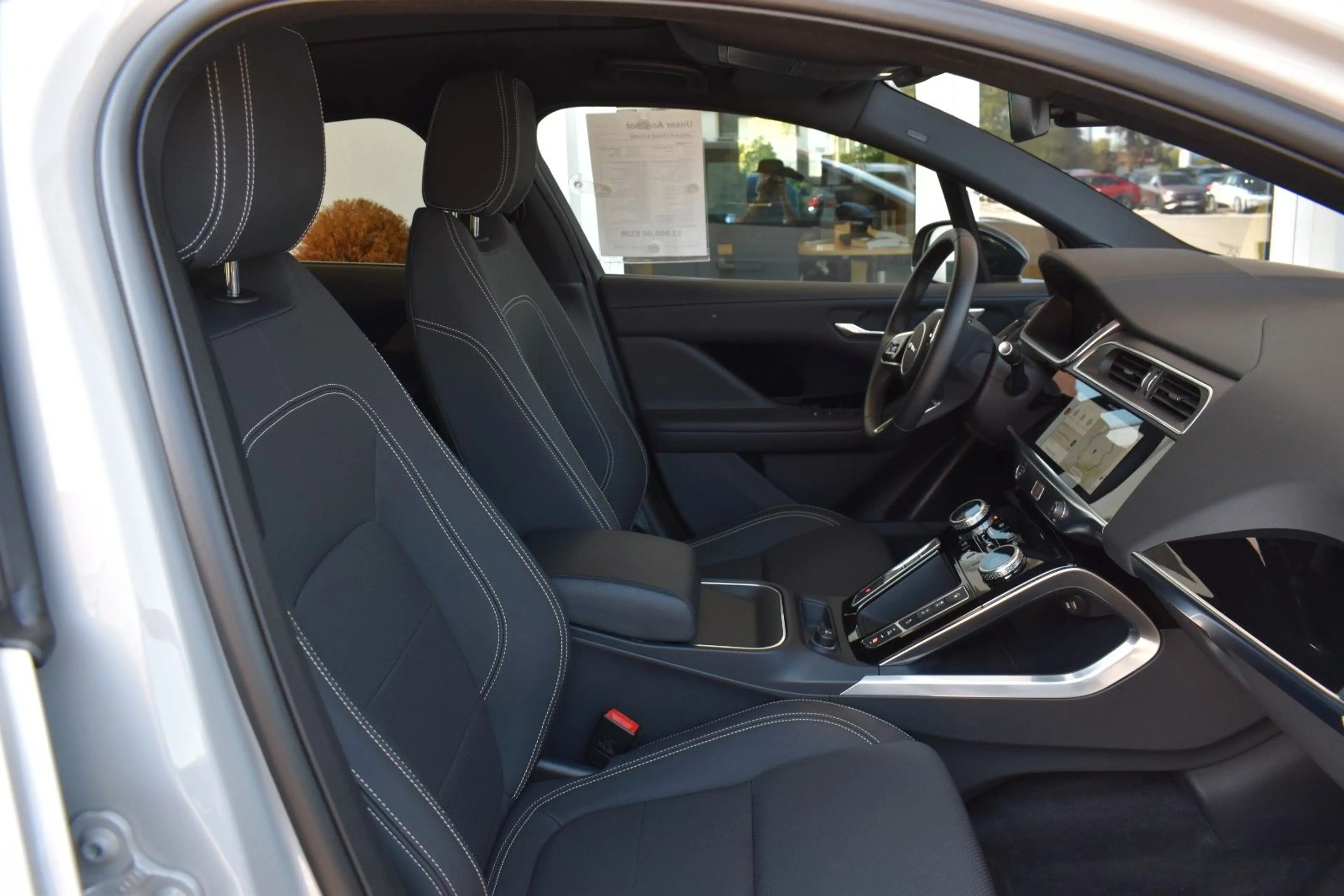 Jaguar I-Pace S EV 400 Luftfederung Pano Sitzlüftung — photo 13