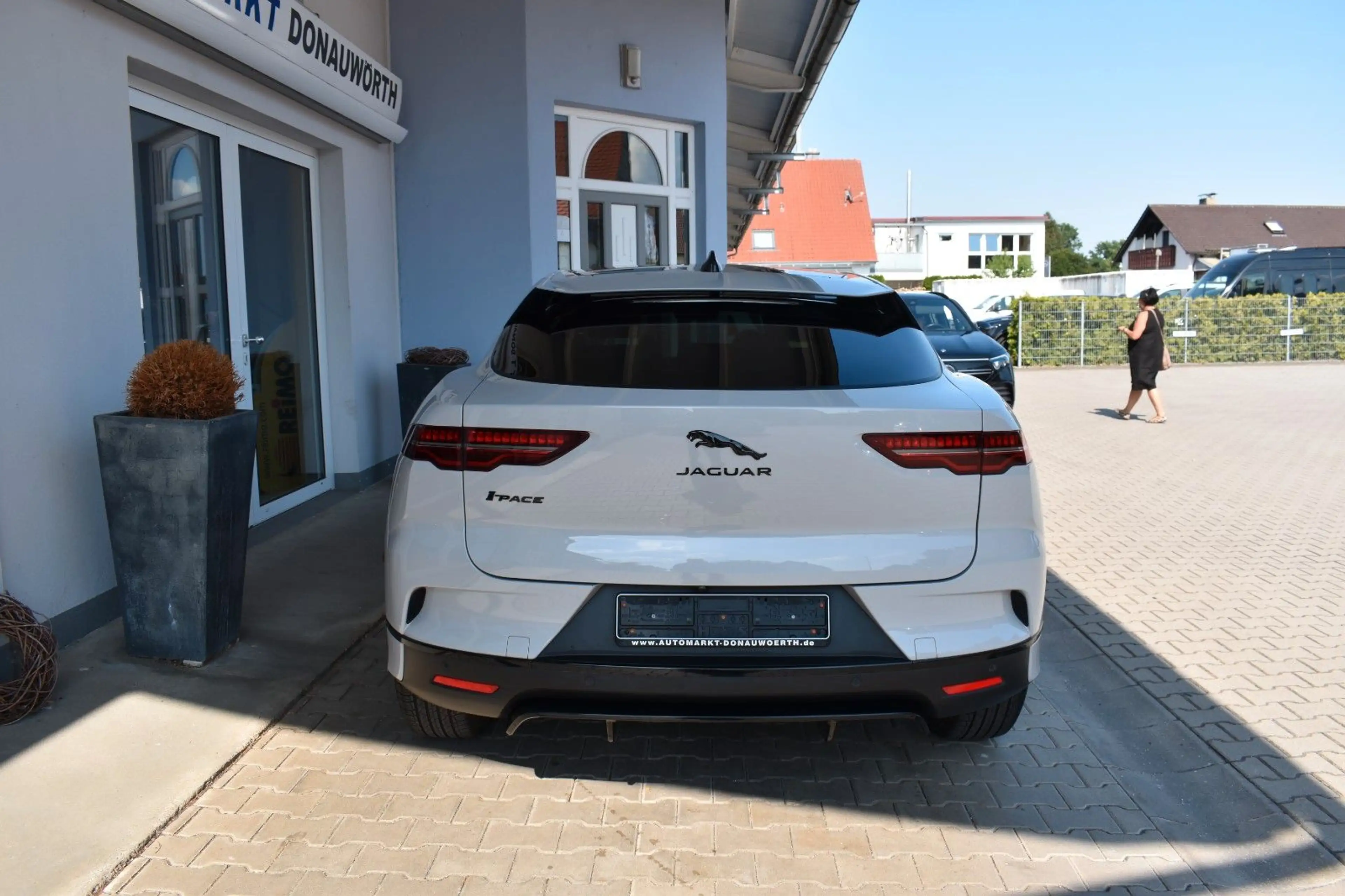 Jaguar I-Pace S EV 400 Luftfederung Pano Sitzlüftung — photo 7