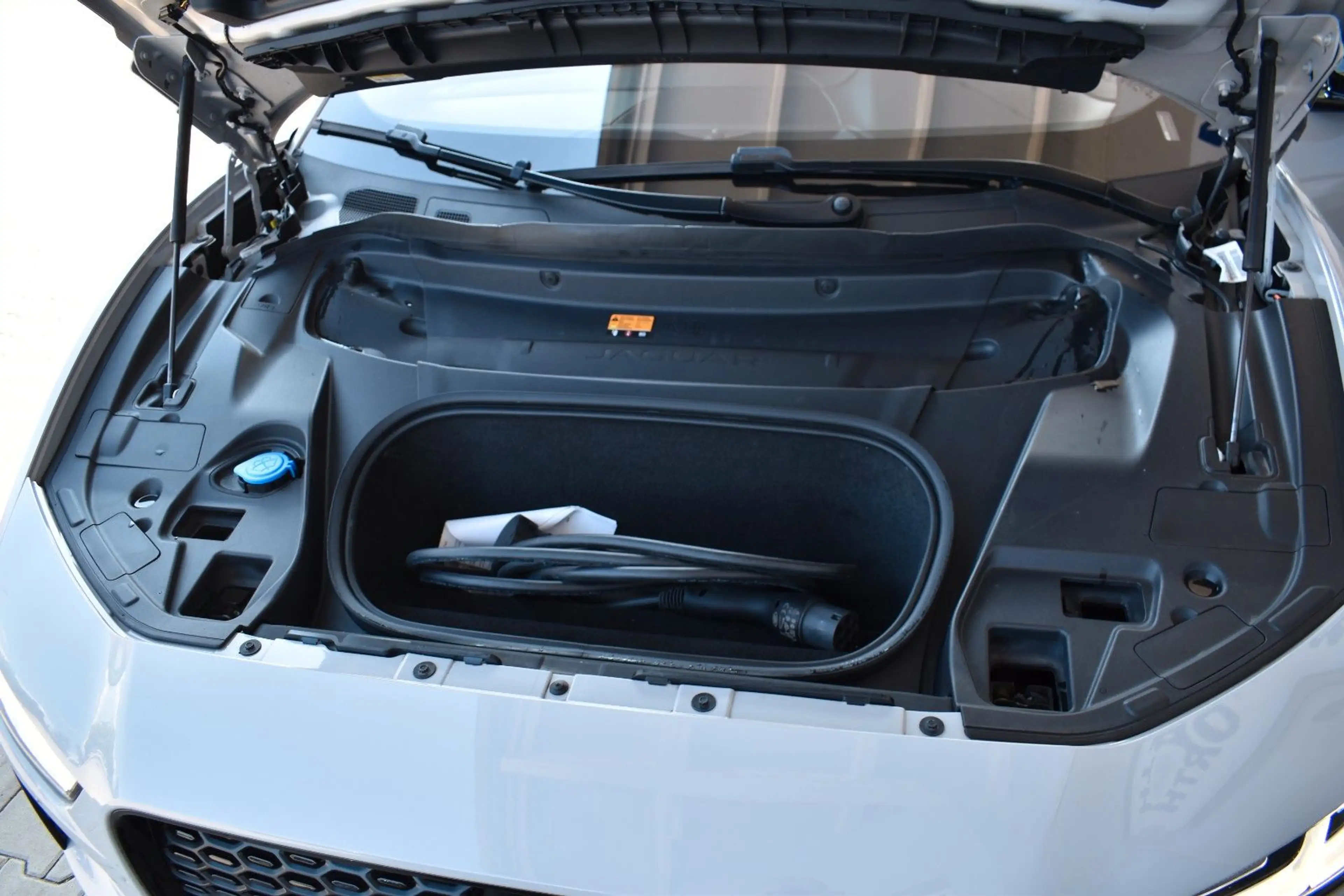 Jaguar I-Pace S EV 400 Luftfederung Pano Sitzlüftung — photo 11