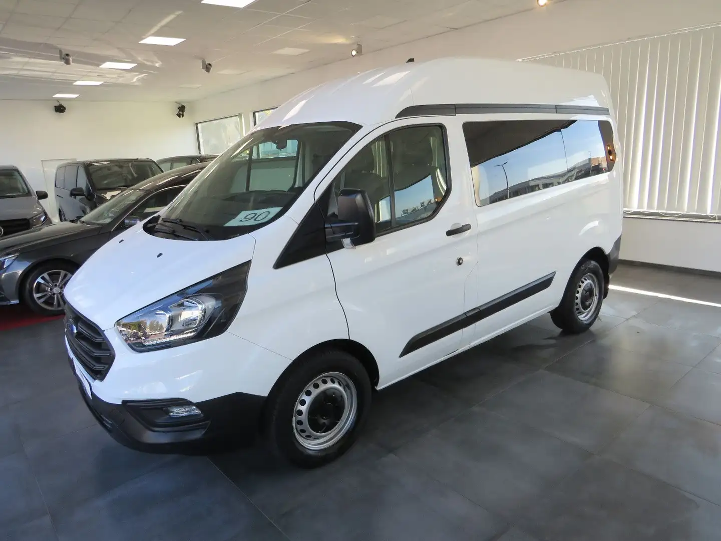 Ford Transit Custom 2.0 TDCi * 9-SITZER + EURO 6 * Blanc - 1