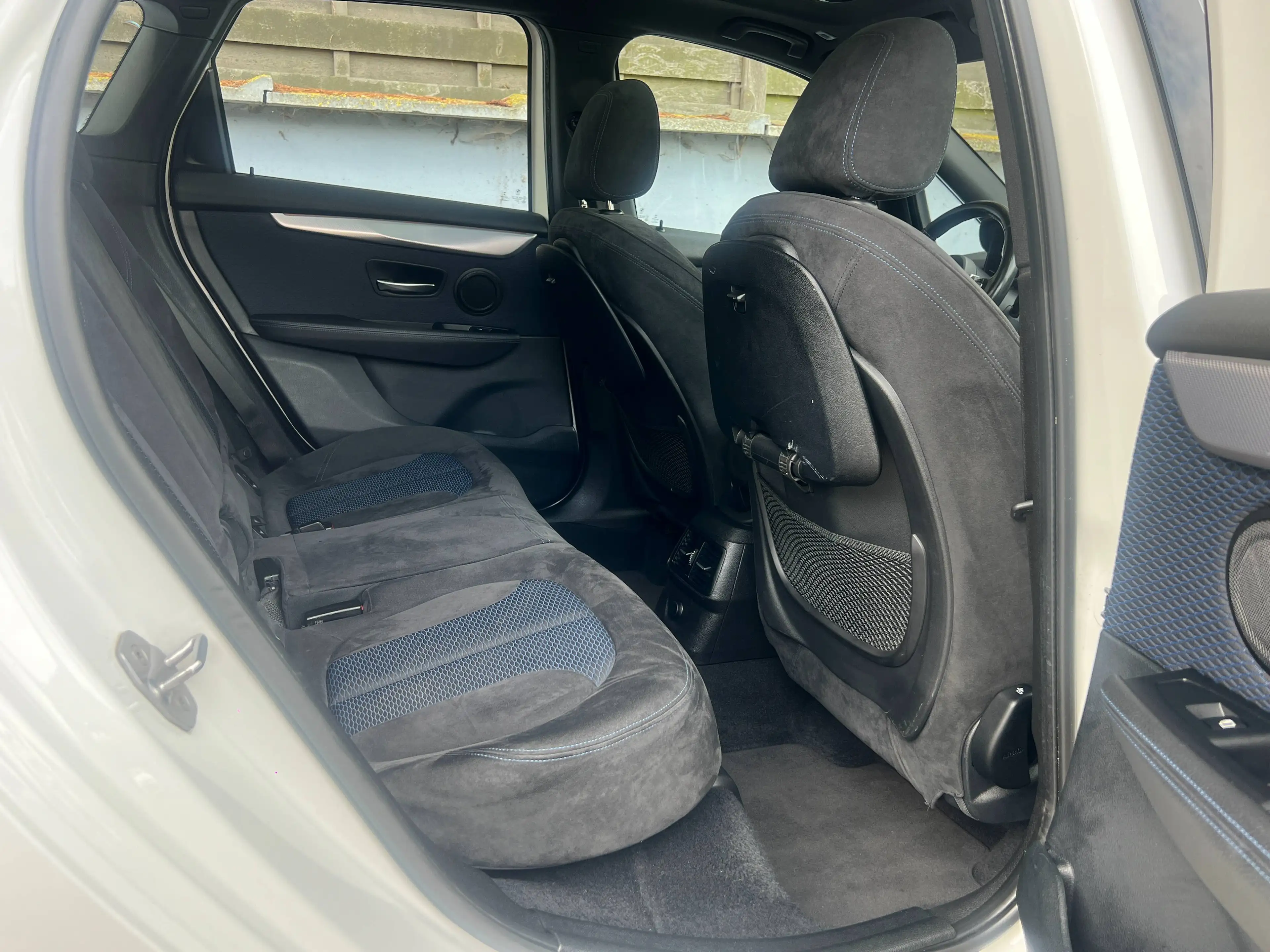 BMW 218 iA Active Tourer136cv  Pack Msport Automatique — photo 14