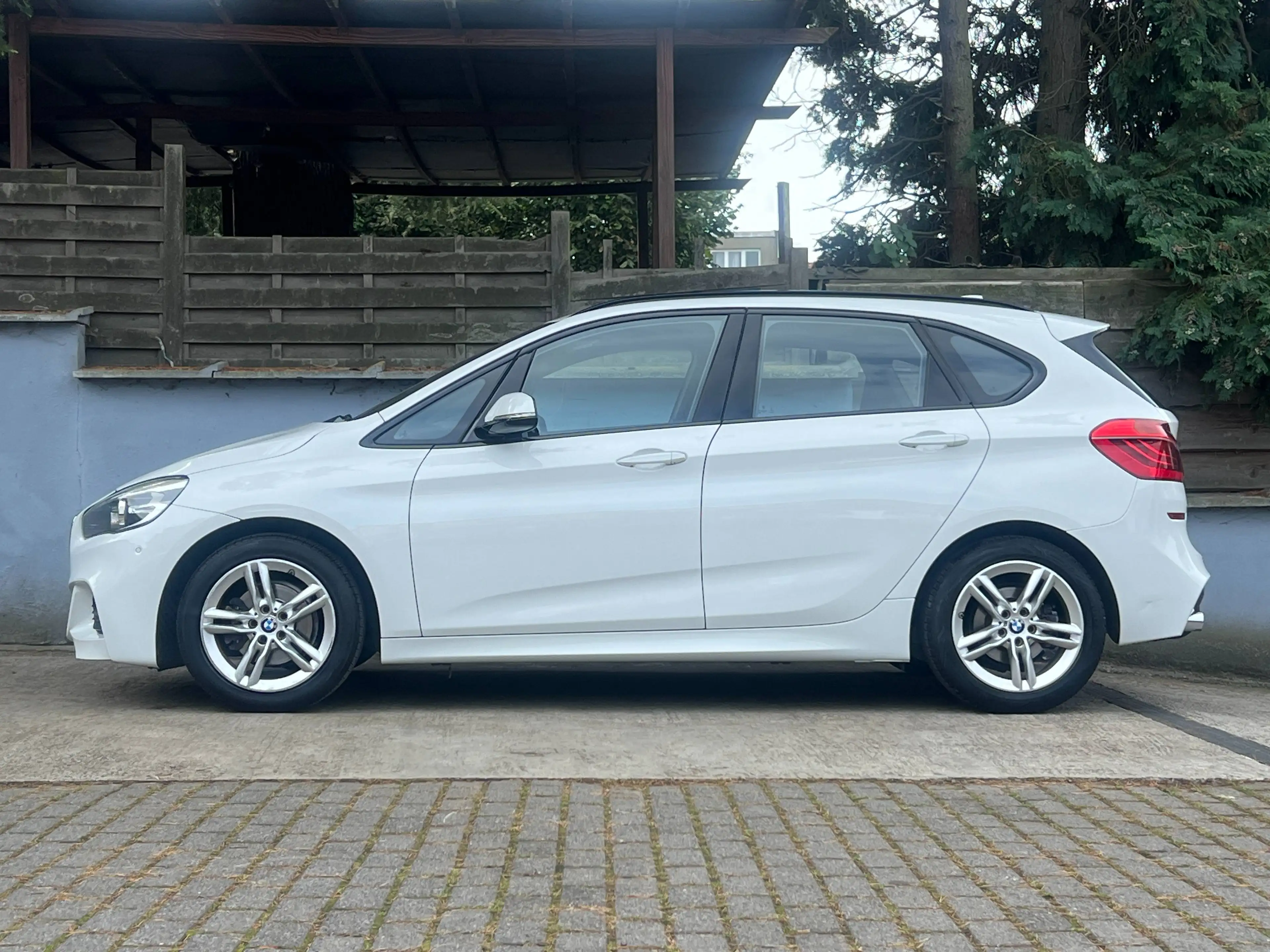 BMW 218 iA Active Tourer136cv  Pack Msport Automatique — photo 2