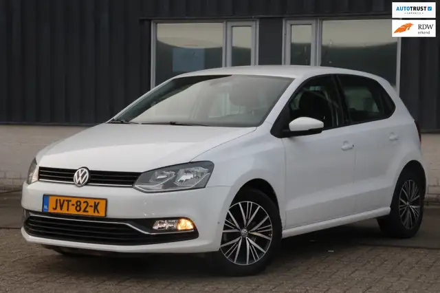 Volkswagen Polo 1.2 TSI Allstar Cruise Navi CarPlay Bluetooth A/C