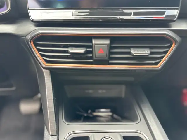 CUPRA Leon view 16