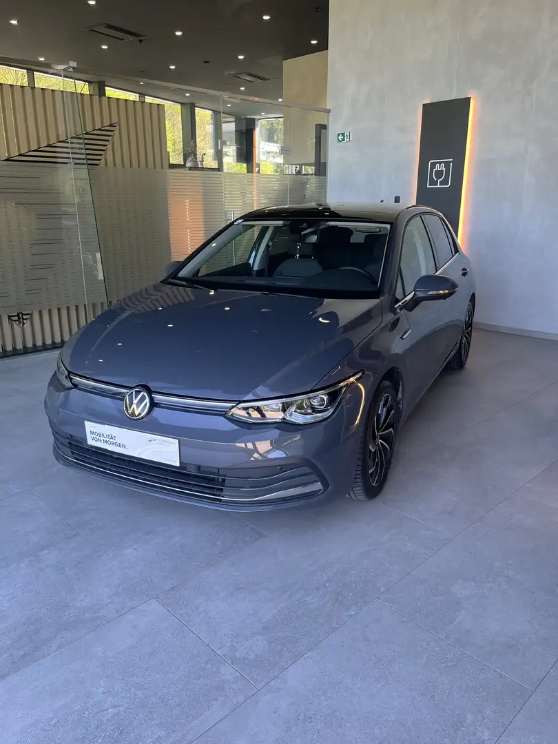 Volkswagen Golf 2,0 TDI Style Grau - 2