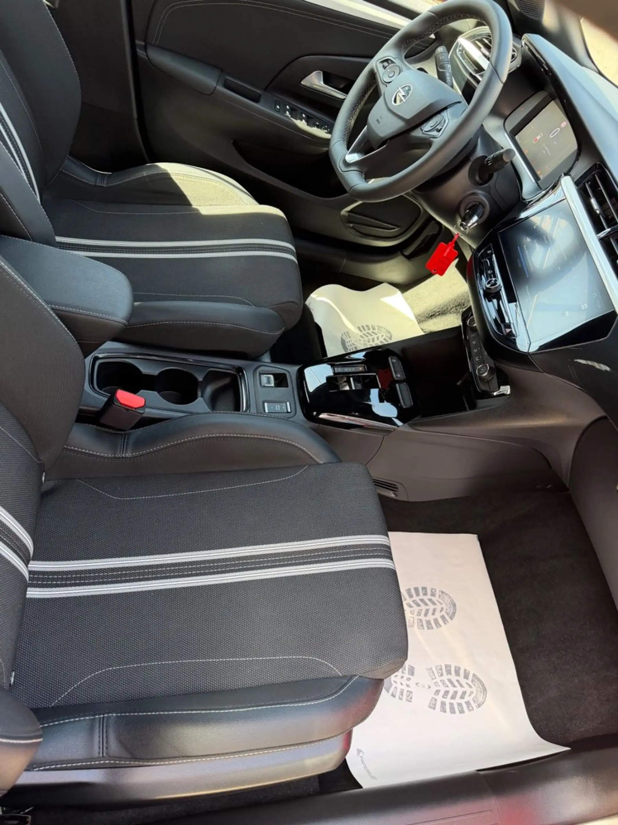 Opel Corsa F GS LINE+TOTW.+RFK+ALU — photo 8