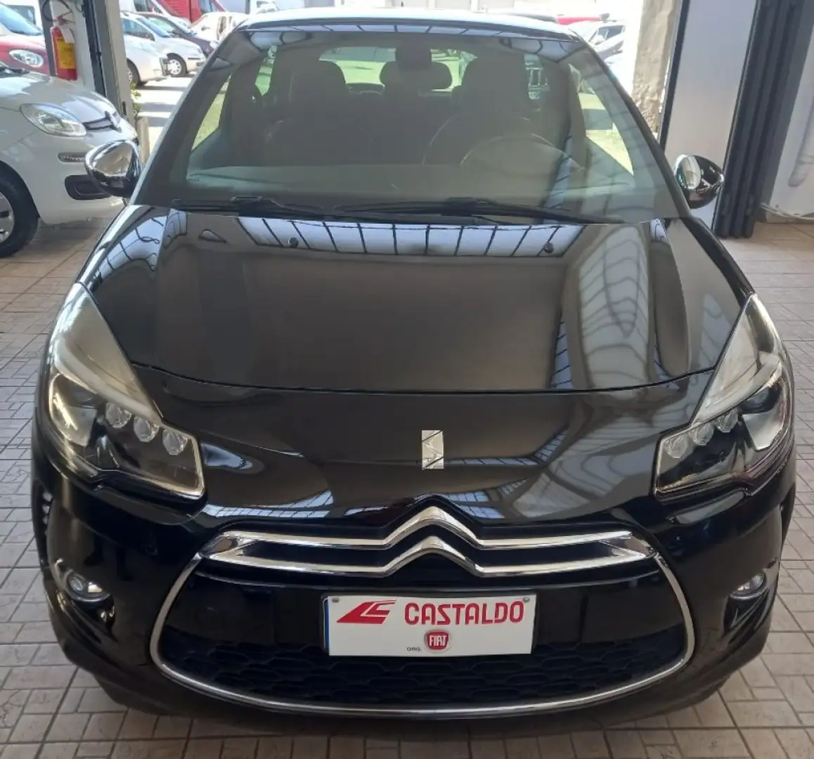 DS Automobiles DS 3 PureTech 82 Chic Negru - 1