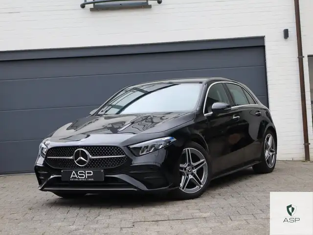 Mercedes-Benz A 200 Facelift | AMG Line | LED hight performance | 1ste eigenaar | 2024