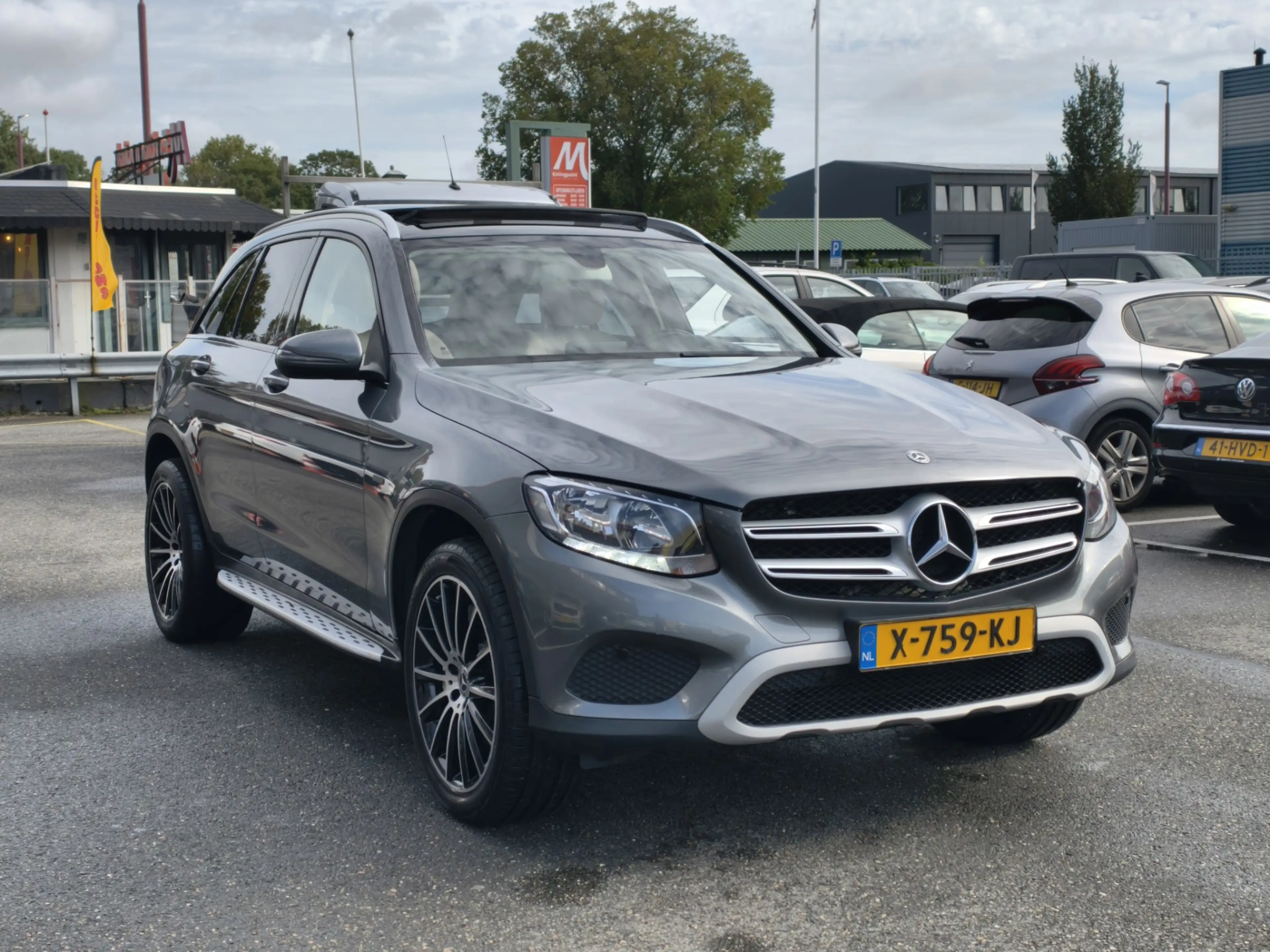 Mercedes-Benz GLC 350 350e 4MATIC Premium Plus — photo 7