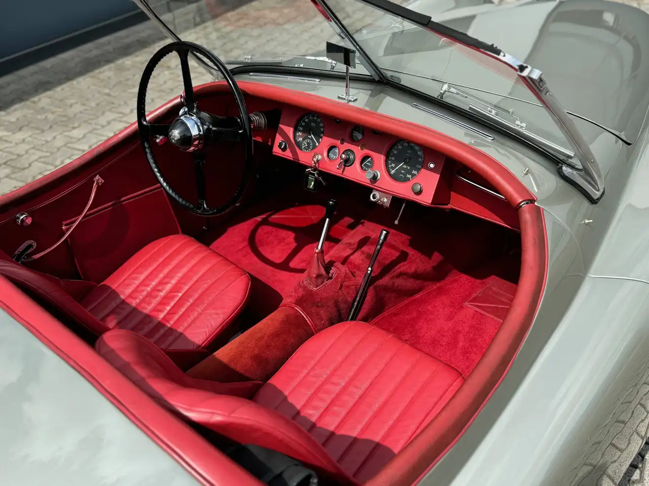 Jaguar XK 120 SE, foto 9